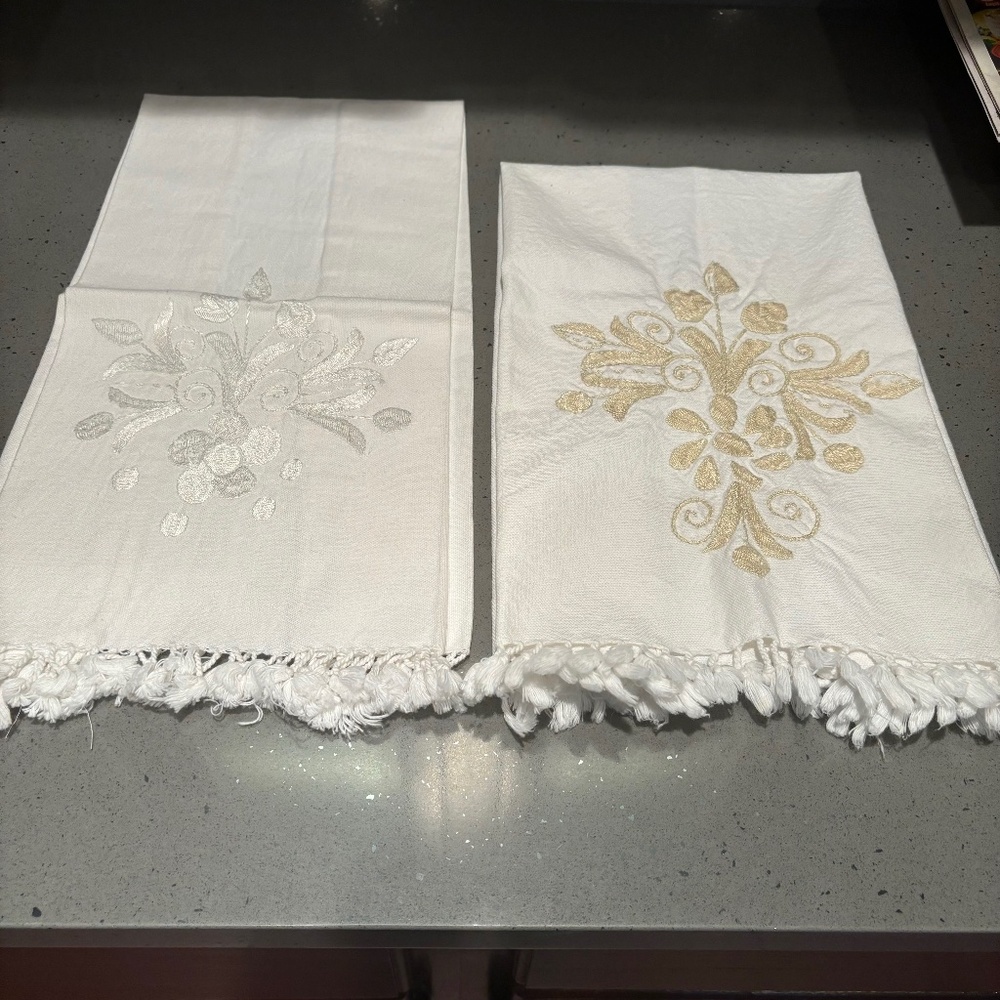 2 vintage linen embroidered tea towels